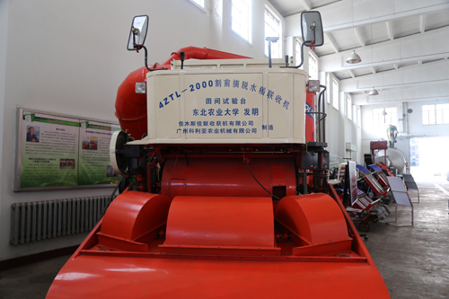 “喜迎十九大教育看龍江” 東北農(nóng)業(yè)大學(xué)農(nóng)業(yè)機械實驗室：農(nóng)機科研釋放的強大生產(chǎn)力
