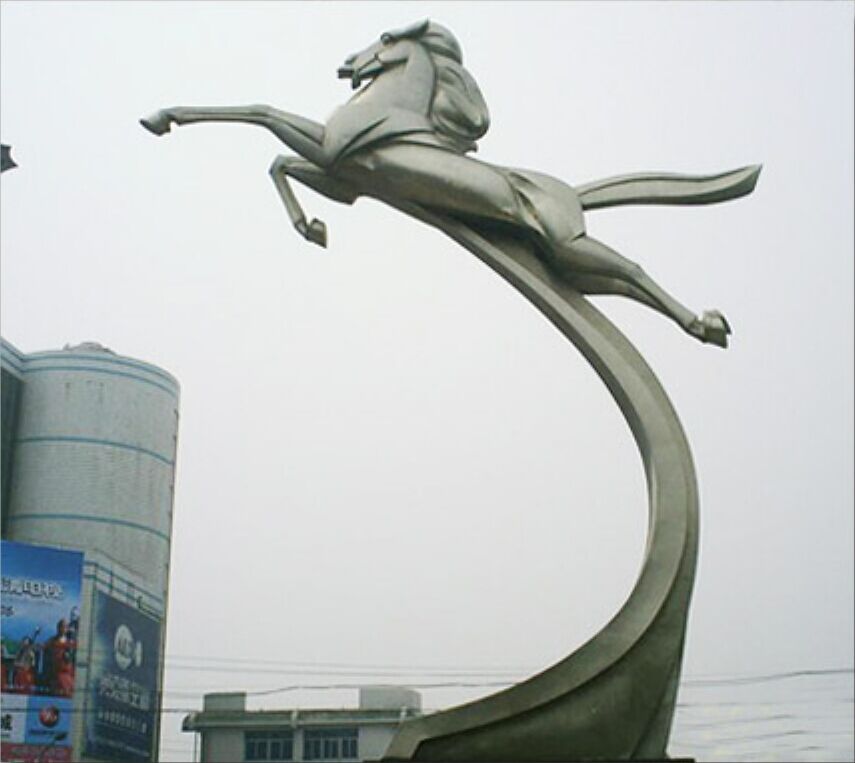 <a href='http://m.jinfengmiye.com/products/100-1.html' target='1' style='font-size:18px; font-weight:bold; color:#000000;'>校園雕塑</a>：天馬雕塑